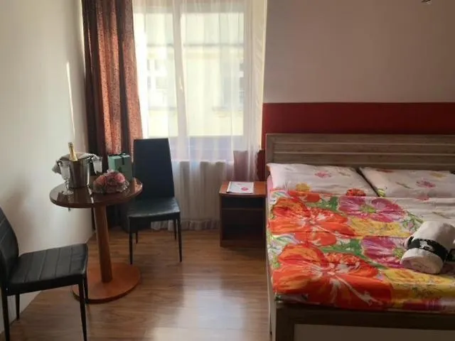 Hotell Hiltin Centr 3*